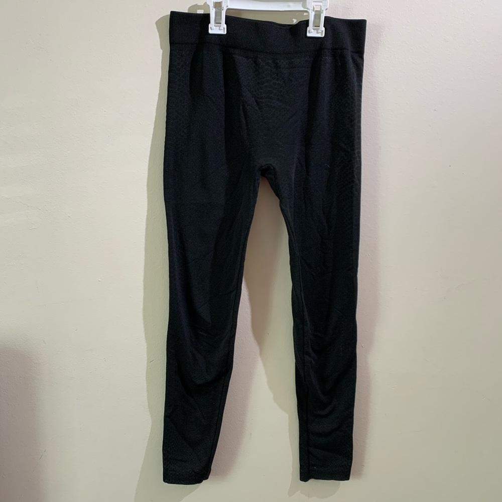 Fleece lined leggings black snake skin patter